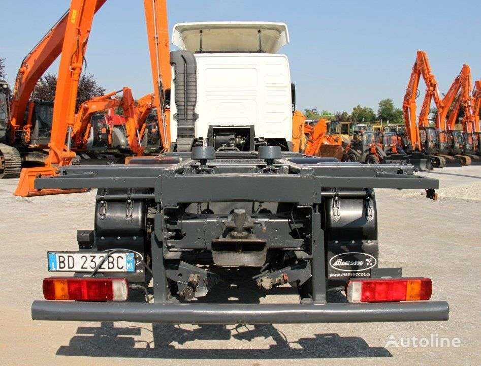 Camion telaio VOLVO FH12-420 - Photo 12