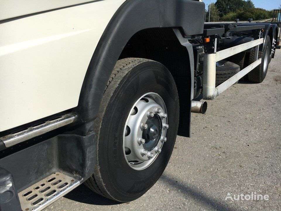 Camion telaio VOLVO FH12-420 - Photo 4