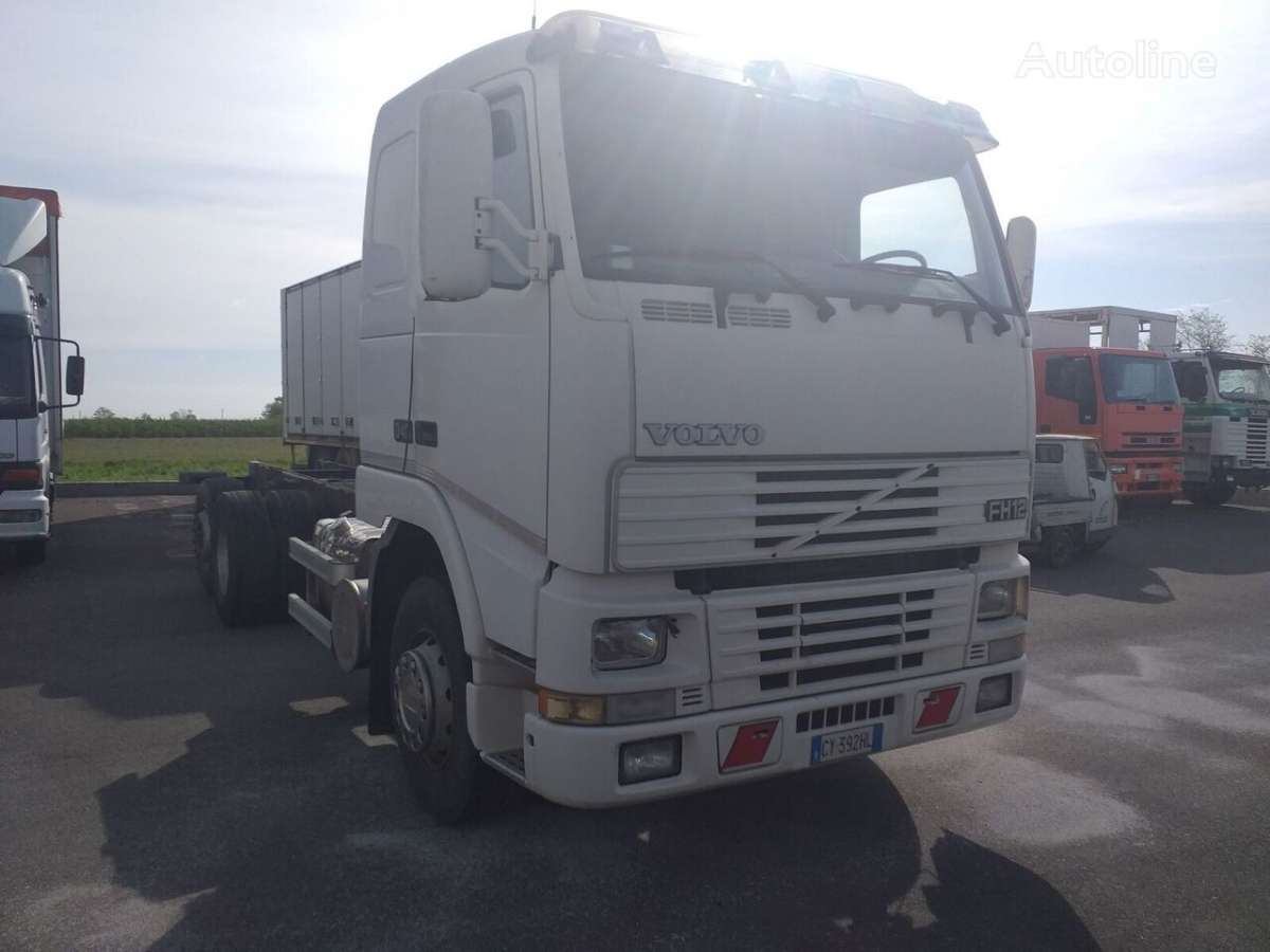 Camion telaio VOLVO FH12.340 - Photo 2