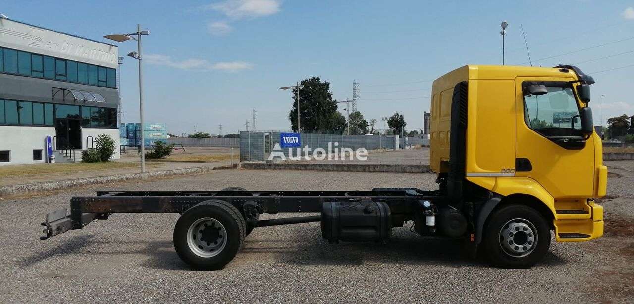 Camion telaio VOLVO FL280 4X2 - Photo 4