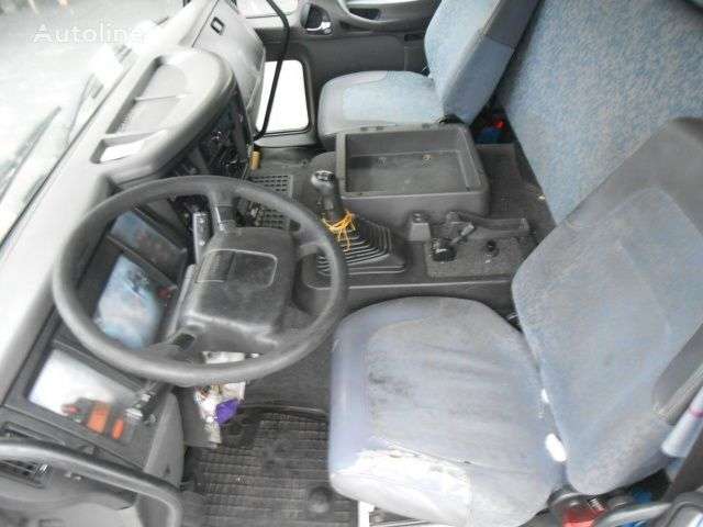 Camion frigo VOLVO FL618 - Photo 10